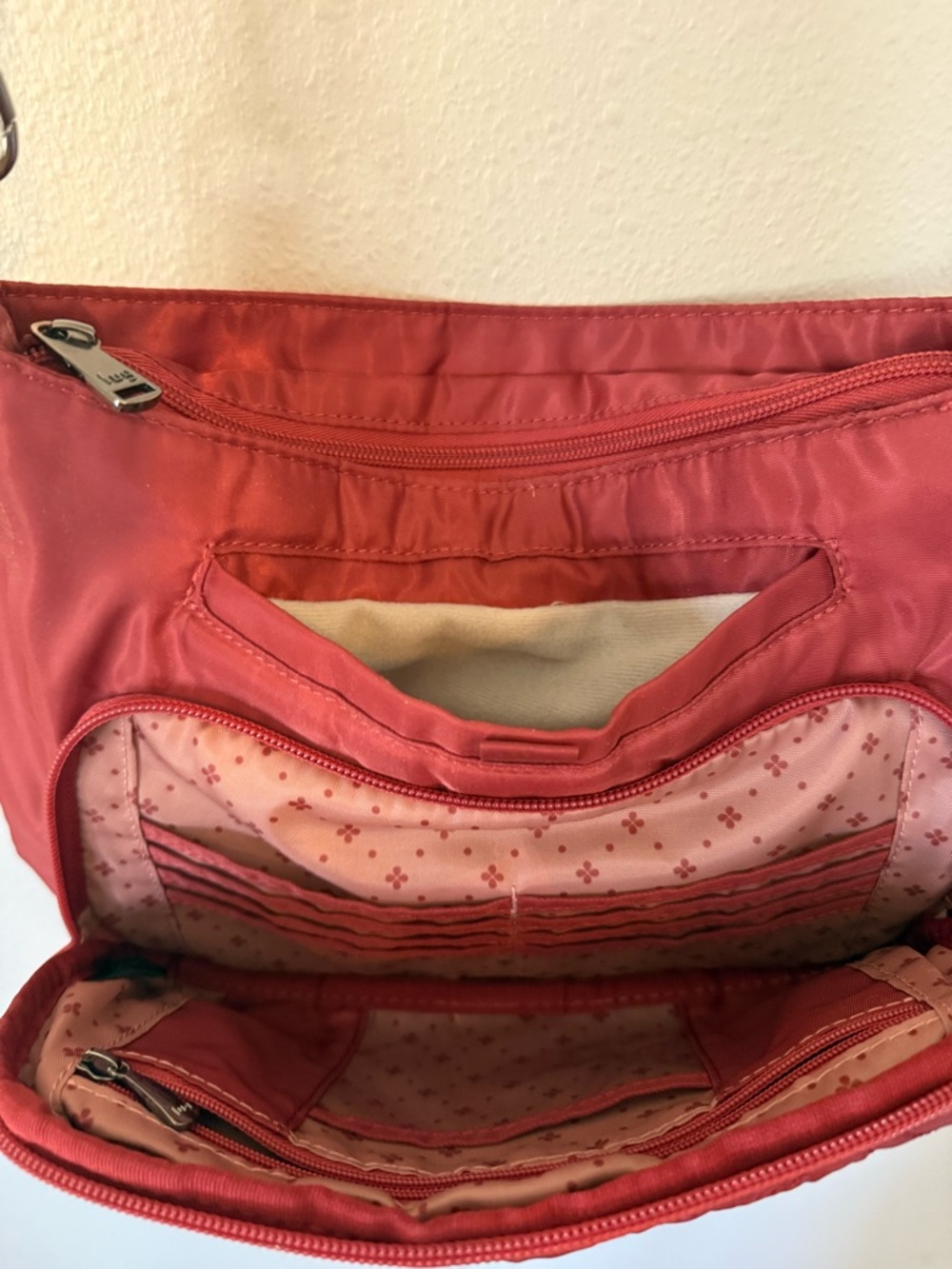 LUG Samba Crossbody Shoulder Bag Purse Adjustable Strap - Picture 5 of 12